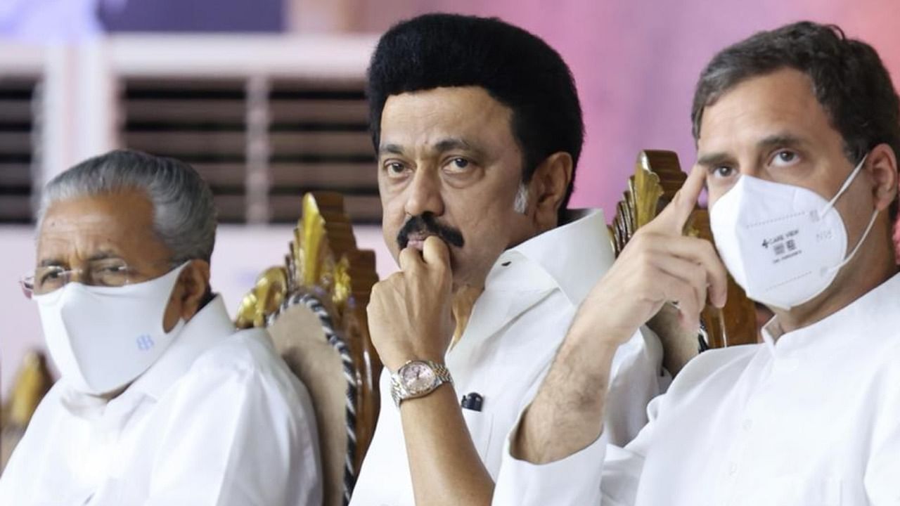 Tamil Nadu Chief Minister M K Stalin (C) with Kerala CM Pinarayi Vijayan (left) and Rahul Gandhi at the event. Credit: Special arrangement
