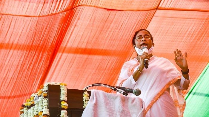 West Bengal Chief Minister Mamata Banerjee on Thursday said while Indians are stranded in war-torn Ukraine, Prime Minister Narendra Modi is busy in poll meetings in Uttar Pradesh. Credit: PTI Photo