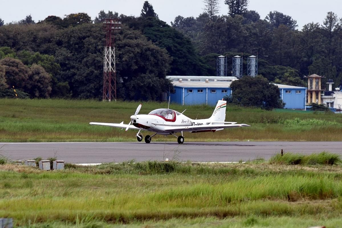 The flight was monitored by NAL designers and Wg Cdr Reeju Chakraborty as Flight Test Director from telemetry. Credit: DH Photo