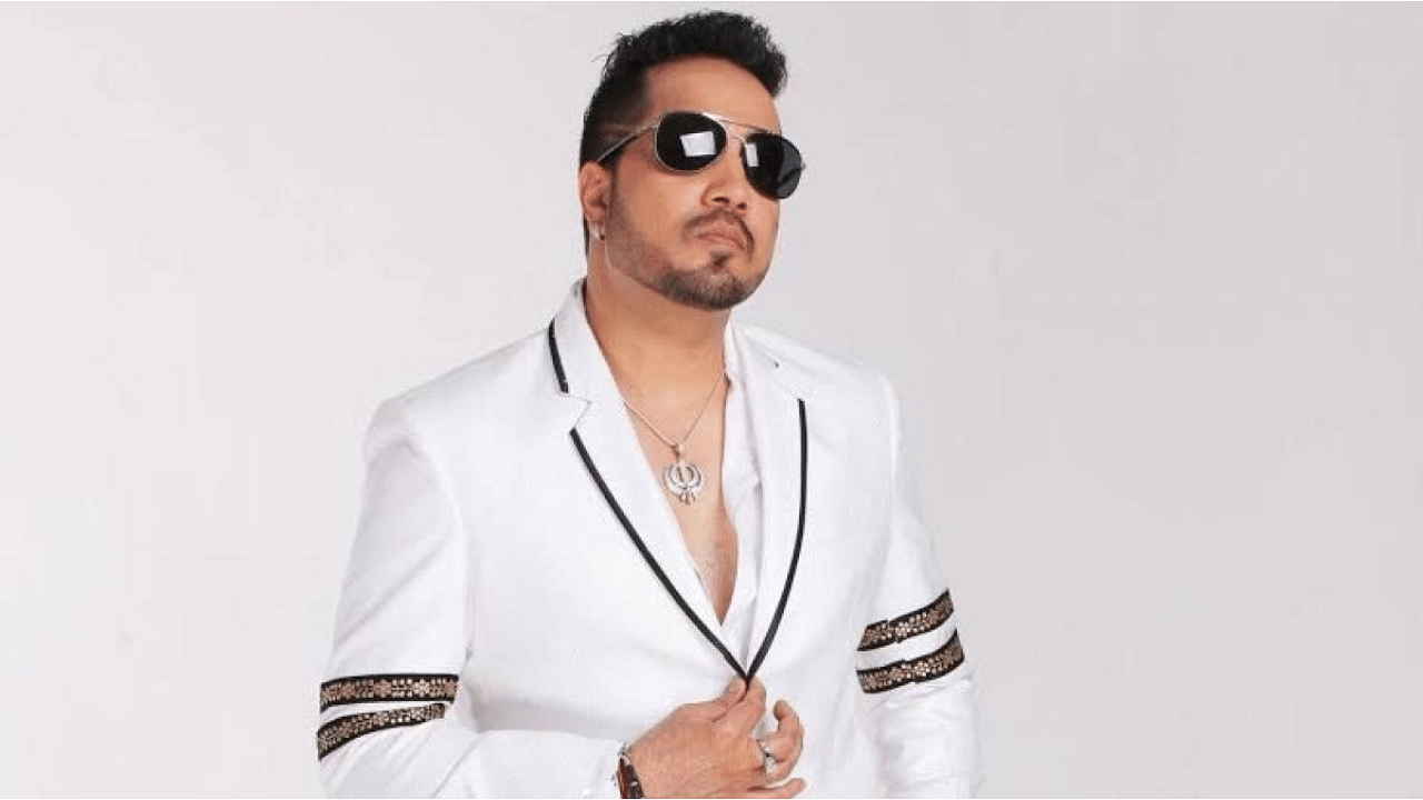 Singer Mika Singh. Credit: IANS Photo