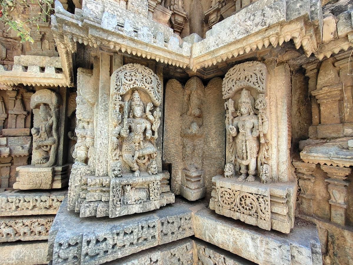 Partly-carved components below a niche in the Galaganatha Temple. Credit: Srikumar M Menon