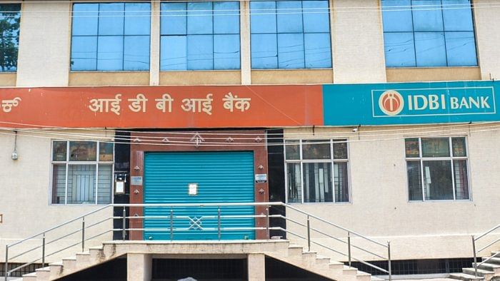 IDBI Bank became a subsidiary of LIC with effect from January 21, 2019, following the acquisition of an additional 8,27,590,885 equity shares. Credit: DH Photo