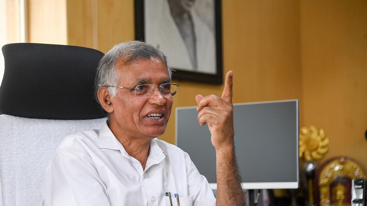 angalore University Vice-Chancellor Prof K R Venugopal. Credit: DH File Photo