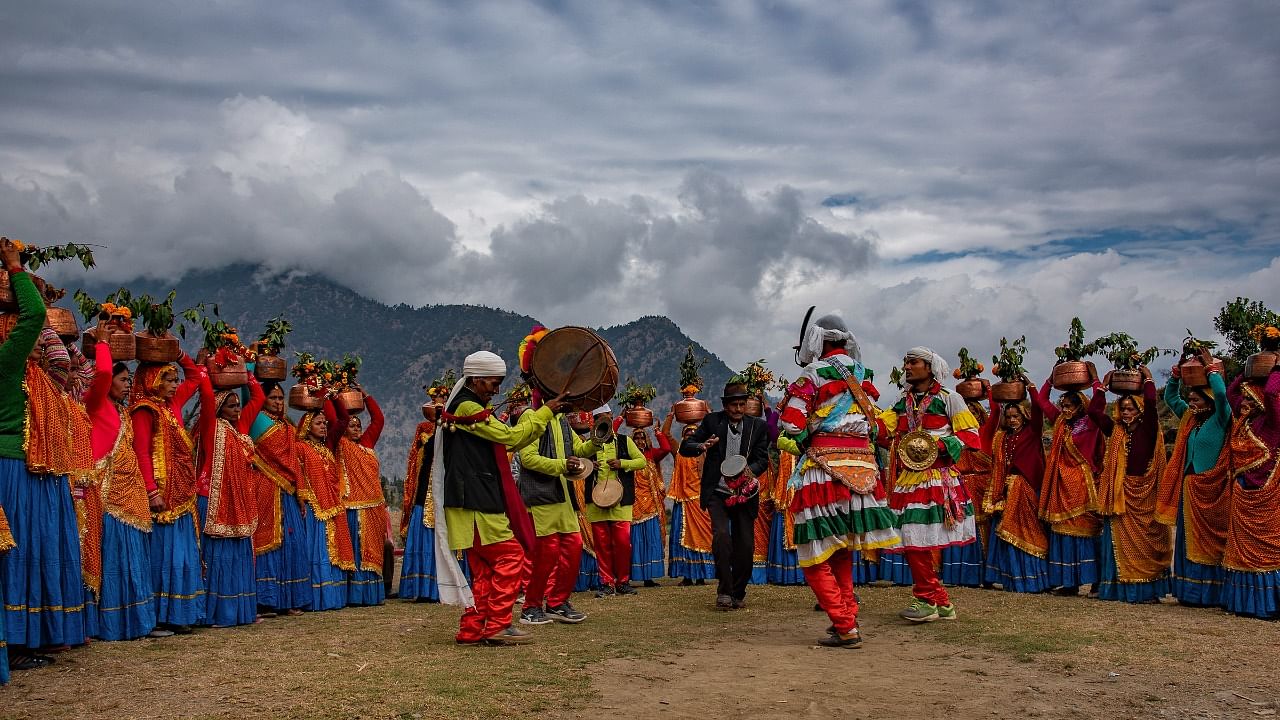 Chholiya dancers of Uttarakhand. Credit: The Kumaon