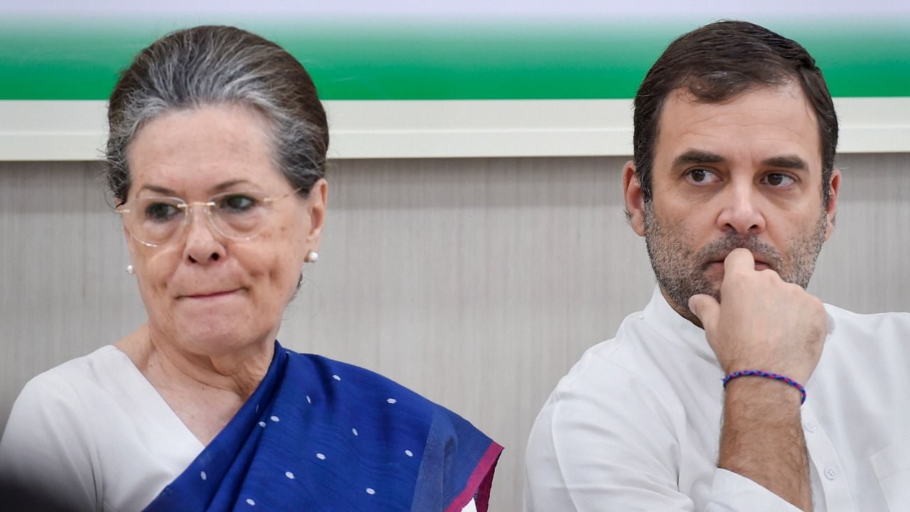 Congress leader Sonia Gandhi (L) and Rahul Gandhi. Credit: PTI File Photo