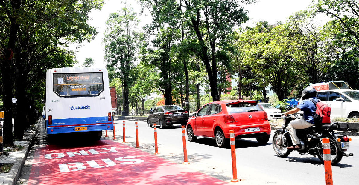 Though the bus lanes were introduced to wean commuters away from personal vehicles, authorities have done little to ensure its success after laying the basic infrastructure. Credit: DH File Photo