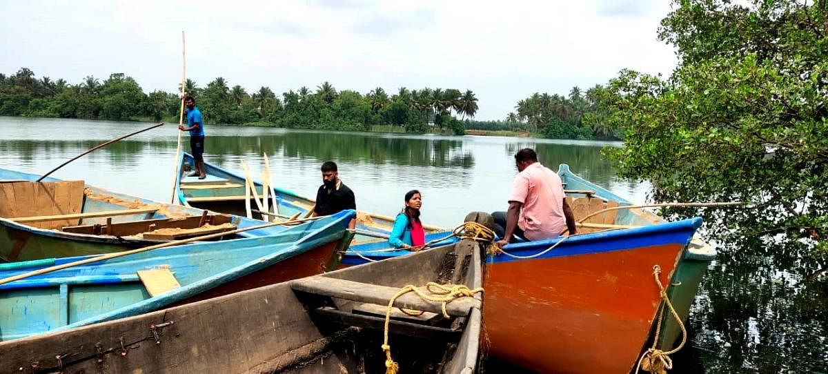 Officials from the Mines and Geology department seized six boats during a raid in Gangolli police station limits.