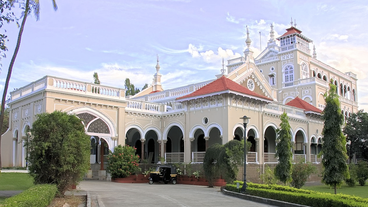 Aga Khan Palace in Pune. Credit: Wikimedia Commons