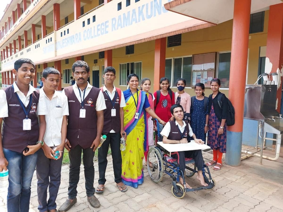 Vidya Chethana School’s headmistress Sashikala with the five endosulfan sufferers and their scribes outside the special examination centre for endosulfan victims at Shri Ramakunjeshwara Degree College in Ramakunja in Kadaba taluk on Monday.