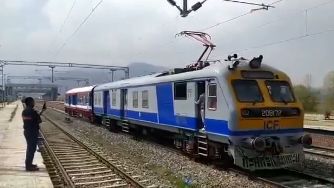 The overhead electrification for the train service was started in June 2019 and was scheduled to be completed by June 2021. Credit: Screengrab via Twitter/@AshwiniVaishnaw