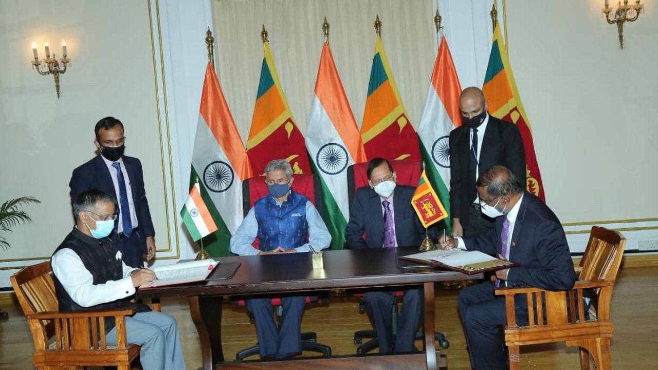 Foreign Minister G.L. Peiris meets External Affairs Minister S. Jaishankar on the sidelines of the 18th BIMSTEC Ministerial Meeting in Colombo. Credit: IANS Photo