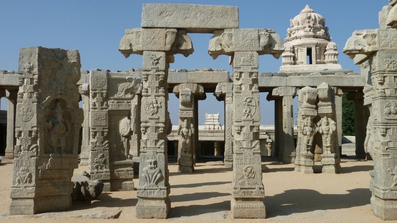 File:Nandi Lepakshi Temple Hindupur 10.jpg - Wikipedia