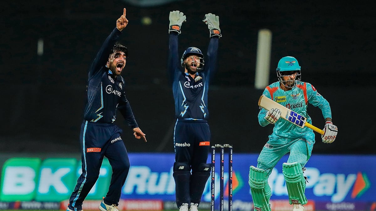 I call myself 'spinfast' bowler who prefers bowling at 100 kmph rather