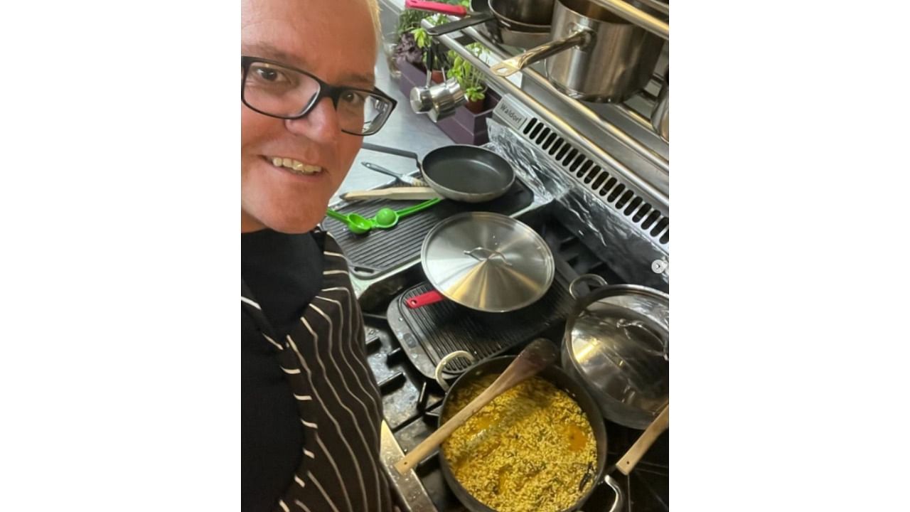 Australia PM Scott Morrison took a selfie of himself cooking 'khichdi', Credit: Instagram/scottmorrisonmp