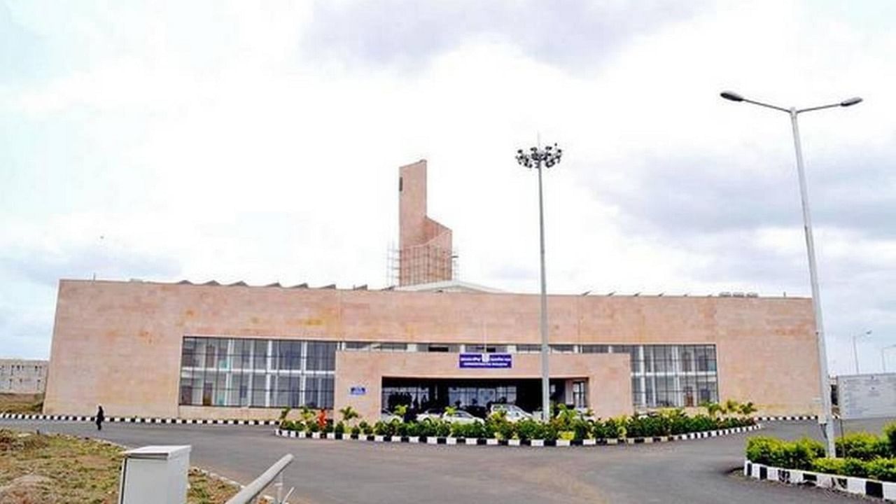 A view of the varsity's central administrative building. Credit:Tajuddin Azad