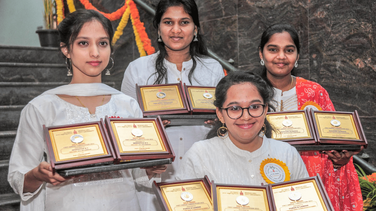 Of the 84 ranks and 77 gold medals offered by the university, 71 gold medals were bagged by girl students. Credit: DH Photo