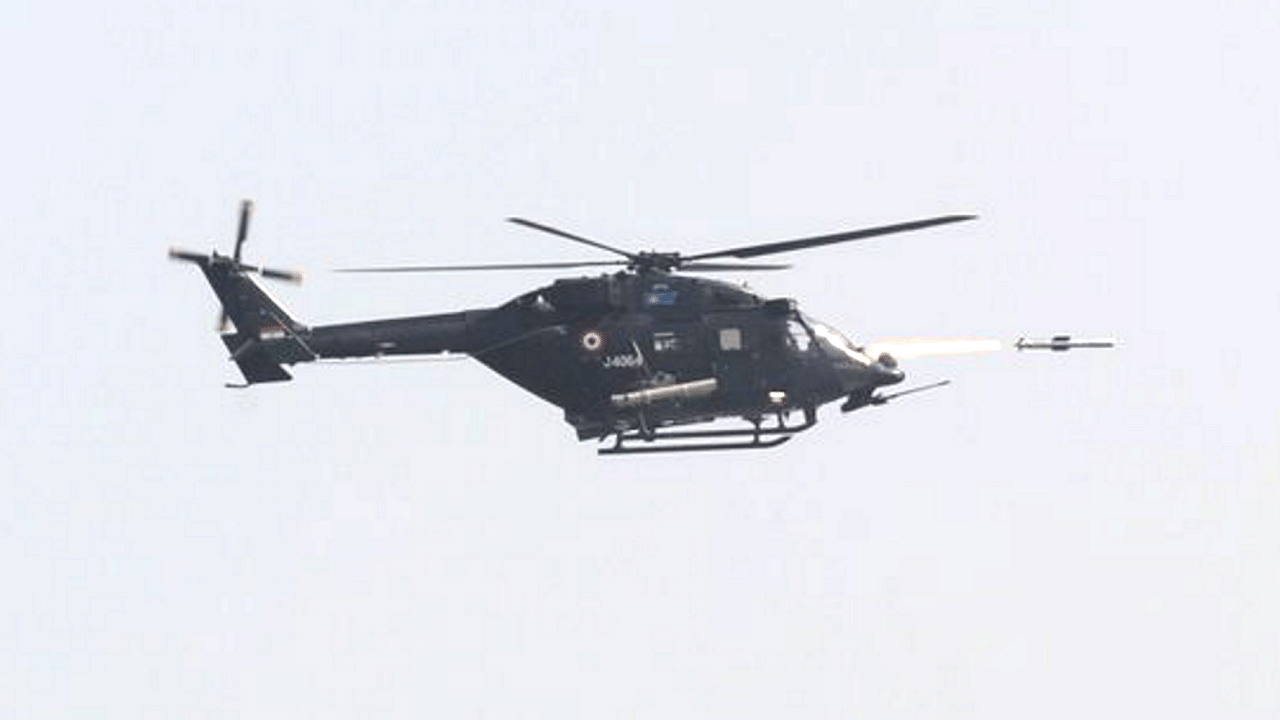  Indigenously developed Anti-Tank Guided Missile ‘HELINA’ being flight-tested from a helicopter at high-altitude ranges, in Pokhran. Credit: PTI Photo