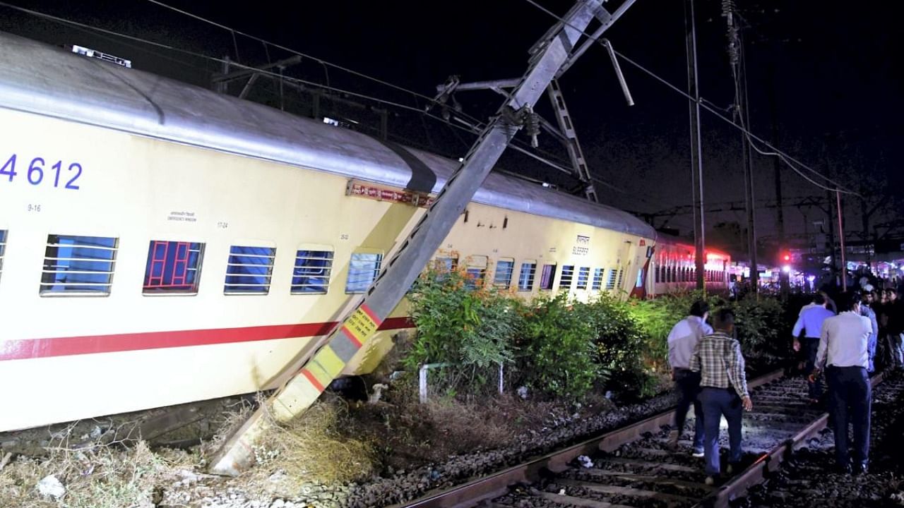 Three coaches of Puducherry Express derailed at Matunga station, in Mumbai on Friday night. Credit: PTI Photo