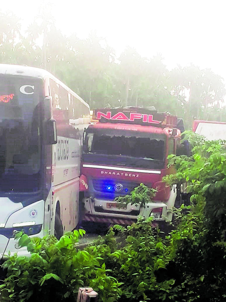 A bus and lorry met with an accident at Budoli on NH 75.