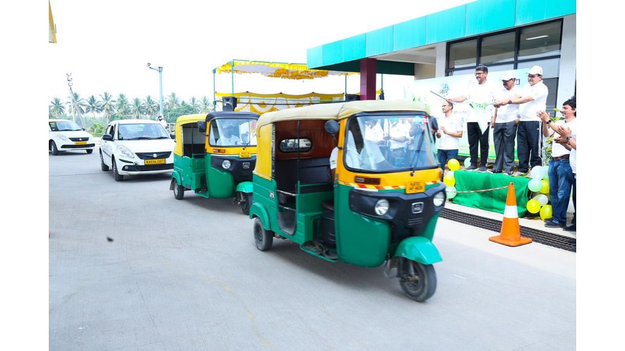 The car rally was flagged off from Software Park GAIL Gas COCO CNG station, Budigere. Credit: Special Arrangement