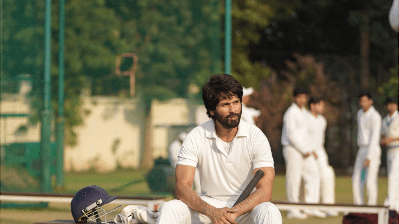 Shahid Kapoor in a still from 'Jersey'. Credit:IMDb