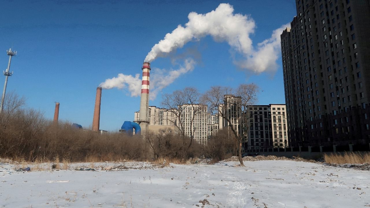 A coal-powered heating complex in Harbin of China. Credit: Reuters File Photo