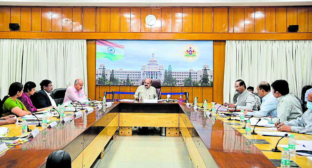 CM Bommai chairs a meeting. Credit: Special Arrangement
