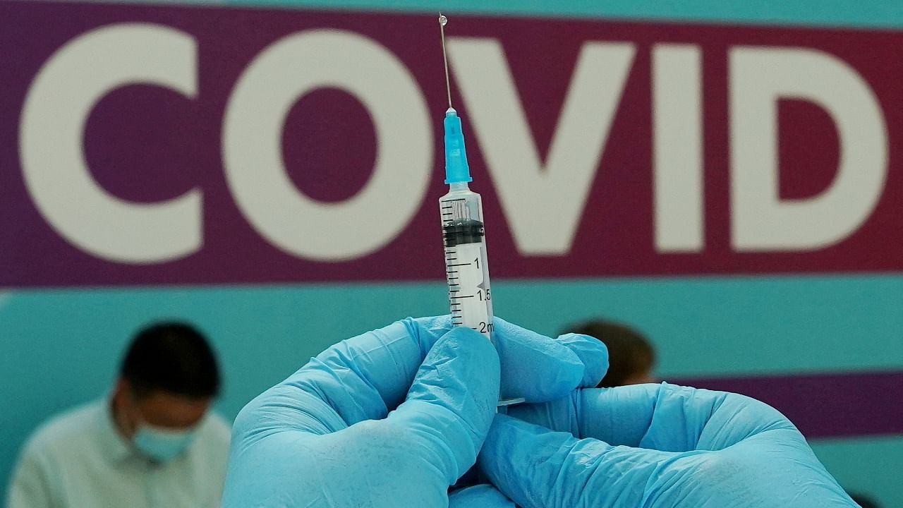 On April 10, India began administering precaution doses of Covid-19 vaccines to all aged above 18 years at private vaccination centres. Credit: Reuters Photo