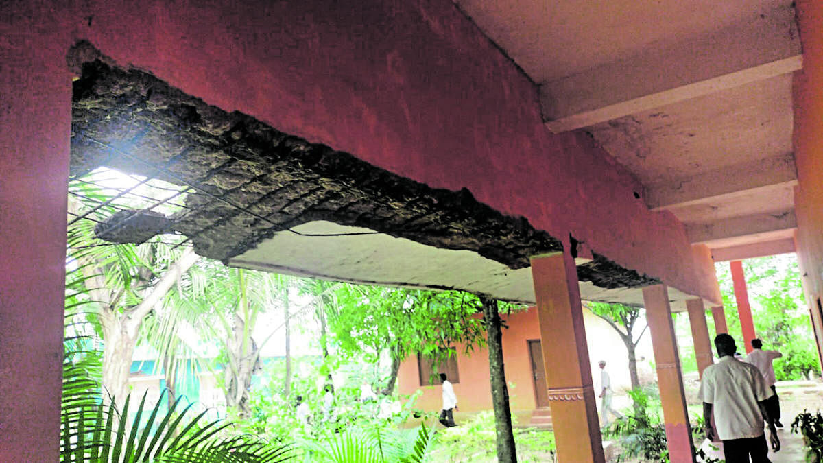 The roof of a school at Torenoor in Kushalnagar has been damaged.