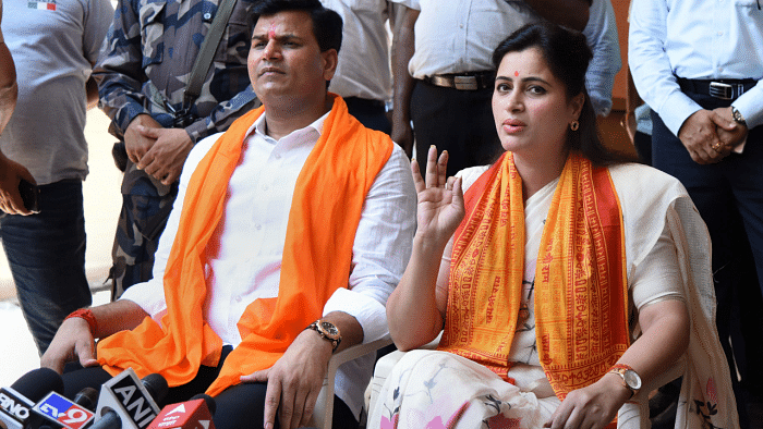 Independent MP Navneet Rana and her MLA-husband Ravi. Credit: PTI Photo