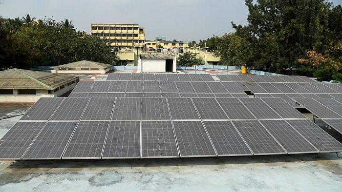 Government buildings in Panaji will be equipped with solar panels: Goa ...