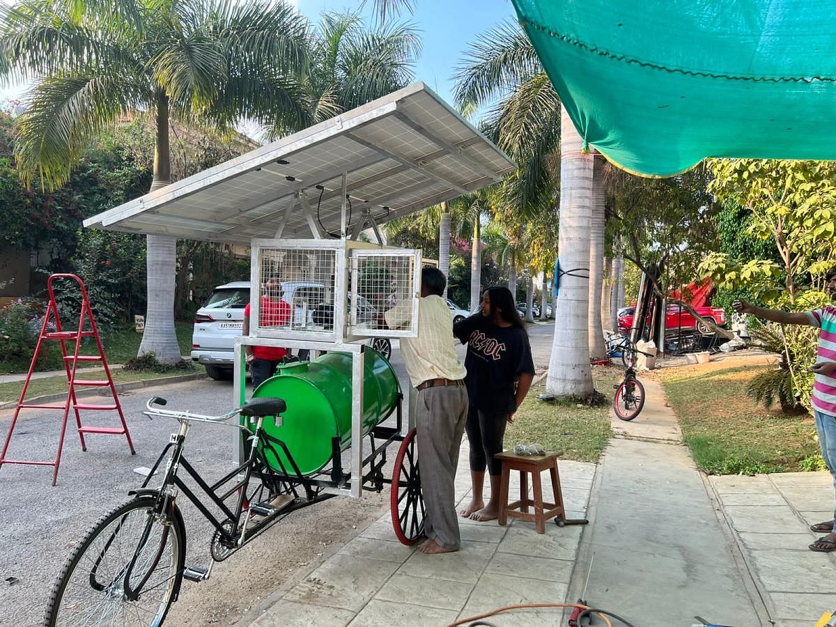 Rachana Bodagu, 16, built a solar-powered cycle in two months.