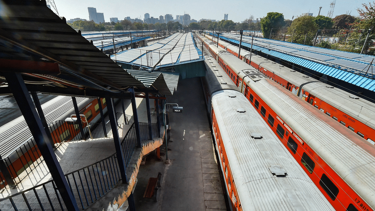 With the Covid-related restrictions largely lifted, the Railways had on March 10 said the linen facility would be restored in trains in a phased manner. Credit: PTI Photo