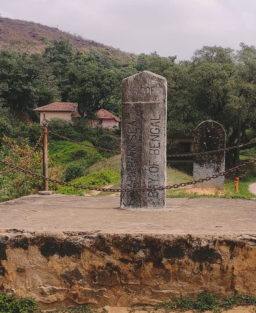 This commemorative stone can be spotted on State Highway 85 from Bengaluru to Kukke Shri Subramanya Temple in Dakshina Kannada district, 5 km before the Bisle Ghat View Point. 