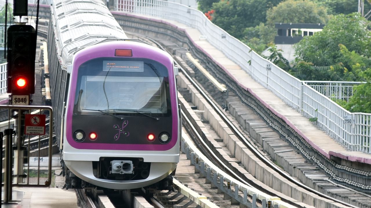 The Bangalore Metro Rail Corporation Limited (BMRCL) had introduced 1-day and 3-day passes on April 2, bringing a change in policy. Credit: DH File Photo