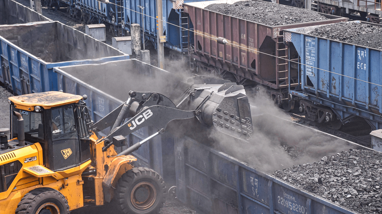 India is expected to face a wider coal shortage during the third quarter of 2022. Credit: PTI Photo