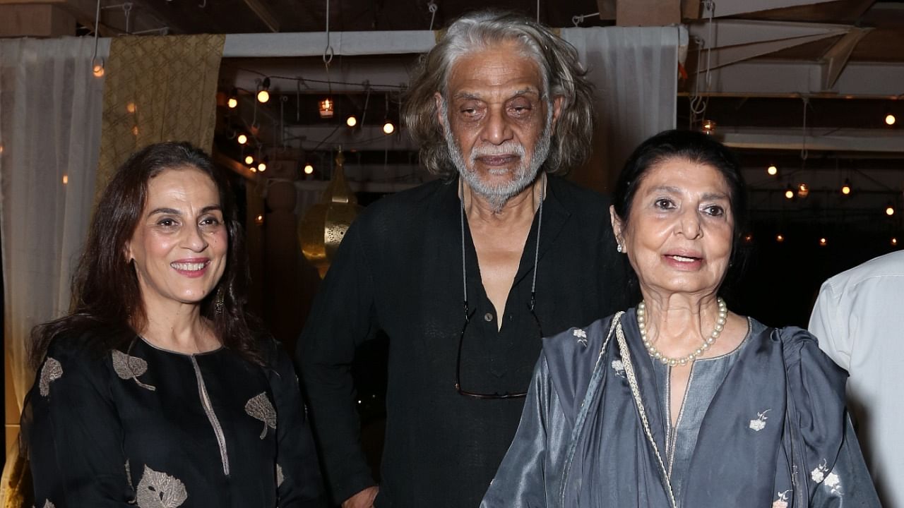 Meera and Muzaffar Ali with Zainab Chauhan. Credit: Special arrangement