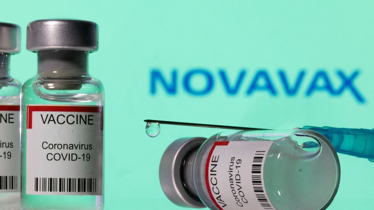 Experts voted 21 in favor of the Novavax vaccine, with none against, and one abstention, despite some concerns it may be linked to rare cases of heart inflammation. Credit: Reuters Photo