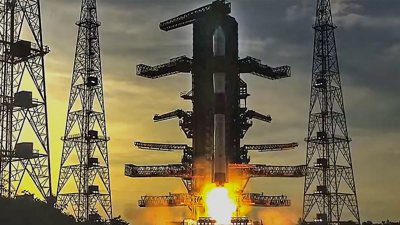 ISRO's PSLV-C53/DS-EO and 2 other co-passenger satellites being launched from the second launch pad, at Satish Dhawan Space Centre in Sriharikota. Credit: Twitter/@isro