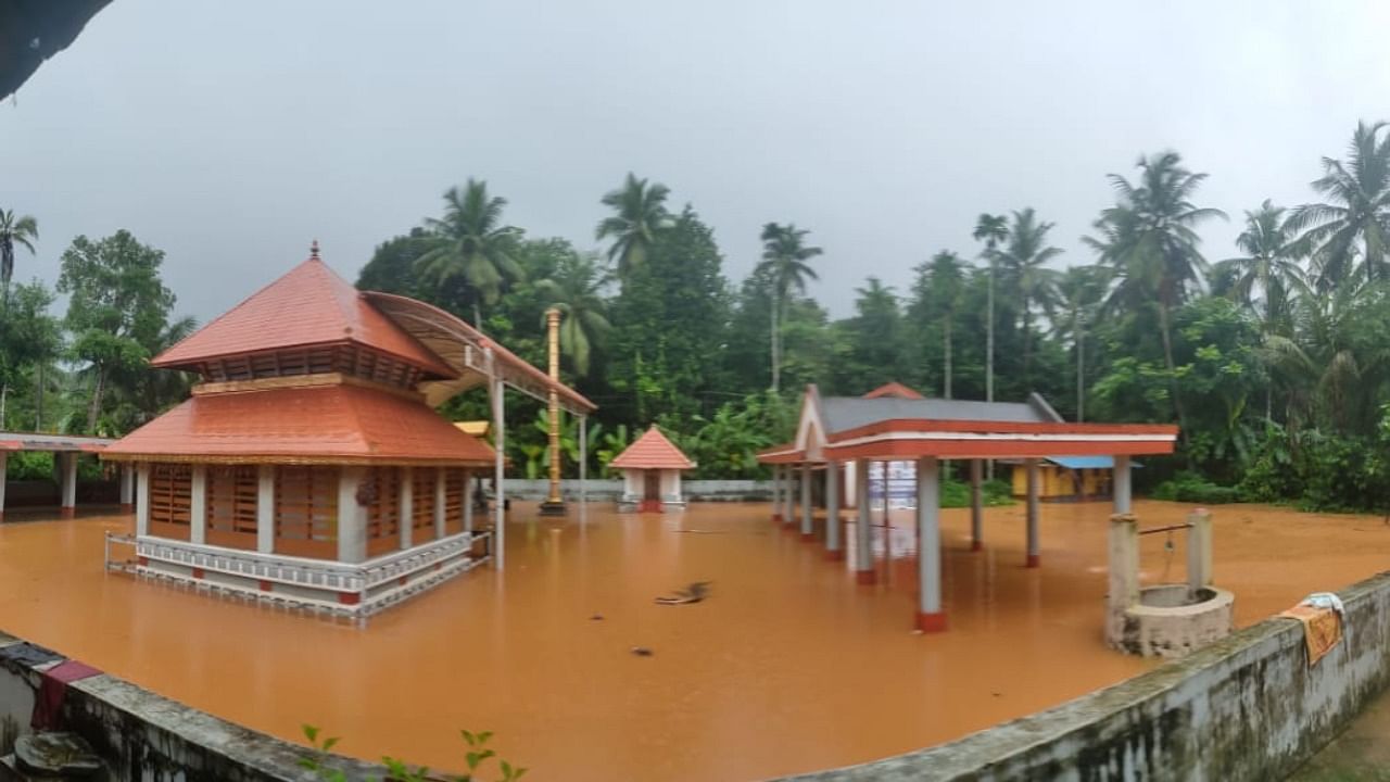 Rainfall in Dakshina Kannada. Credit: DH Photo