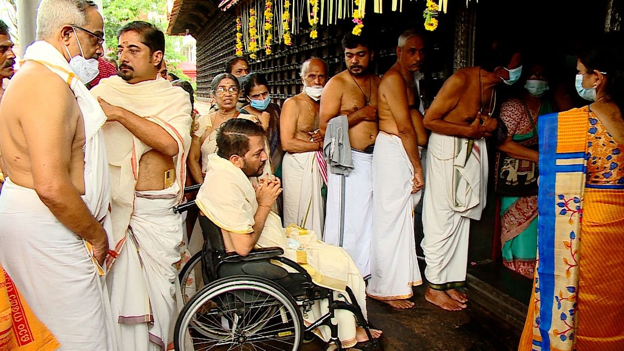 Prajith Jayapal was the first person to enter the Tali Maha Siva temple at Kozhikode in Kerala after it turned differently-abled friendly. Credit: Special arrangement