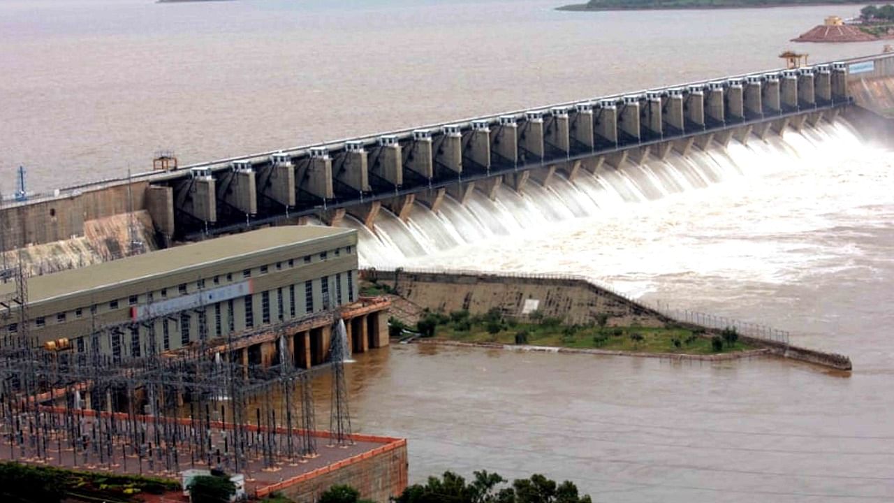 Almatti reservoir. Credit: DH Photo