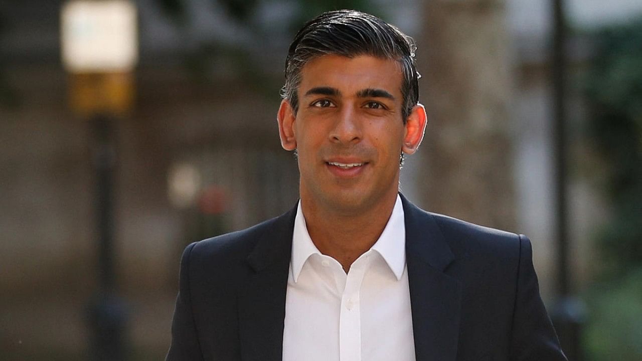 Former Chancellor of the Exchequer Rishi Sunak walks in London, Britain. Credit: Reuters