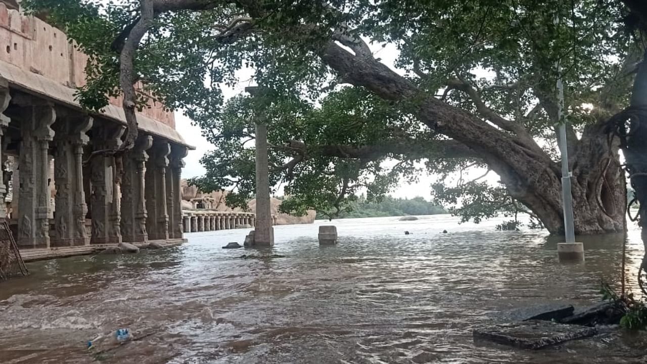 Flooded monuments in Hampi. Credit: DH Photo
