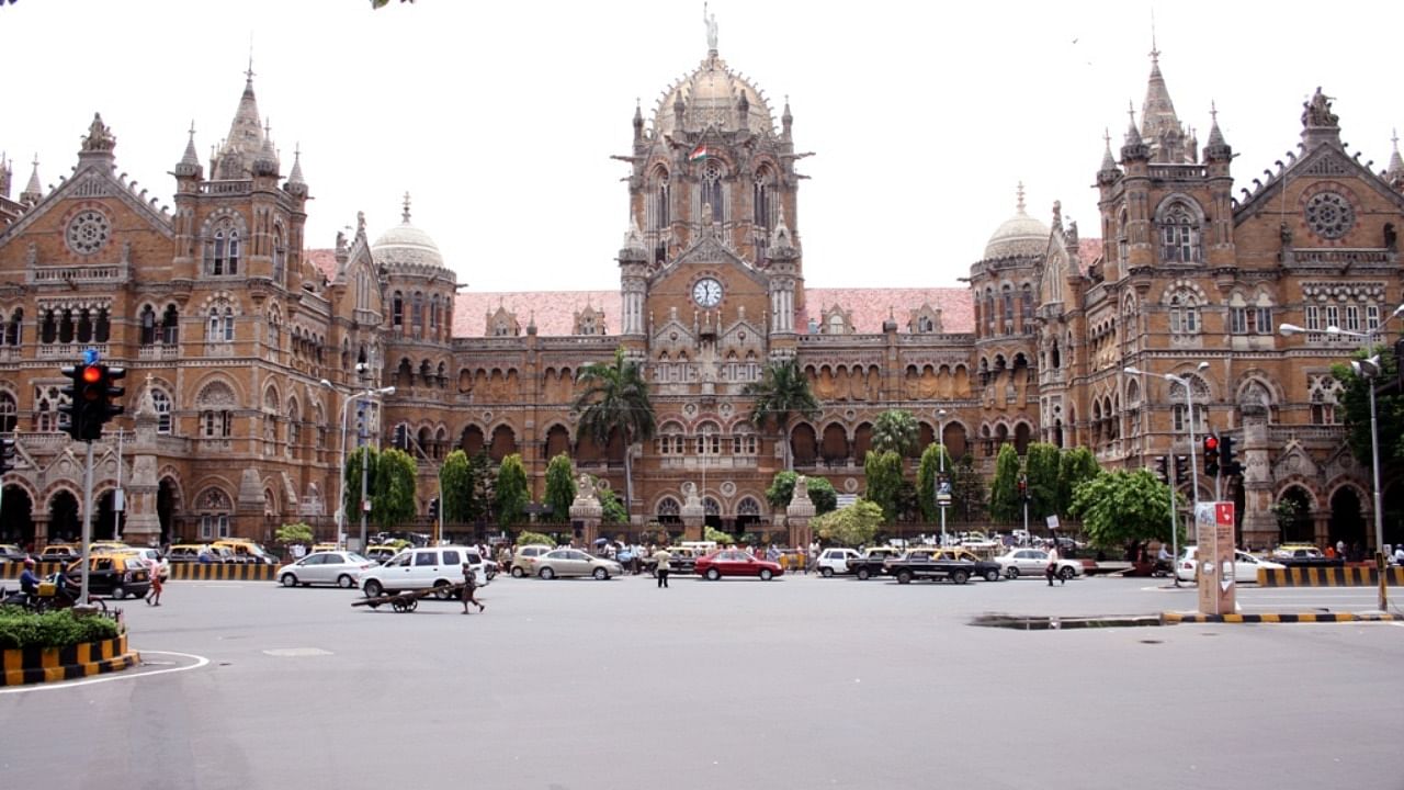 The BrihanMumbai Municipal Corporation (BMC), the Mumbai civic body, is one of the biggest and richest in India which has been controlled by the Shiv Sena for over a quarter of a century. Credit: DH File Photo
