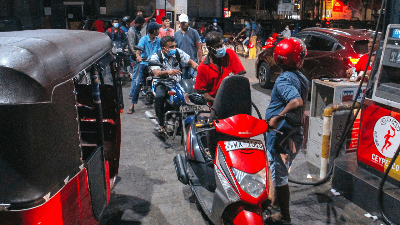 Fuel was delivered to the filling station after 10 days, and there was a rush to obtain fuel due to the absence of a proper system of distribution. Credit: AFP Photo