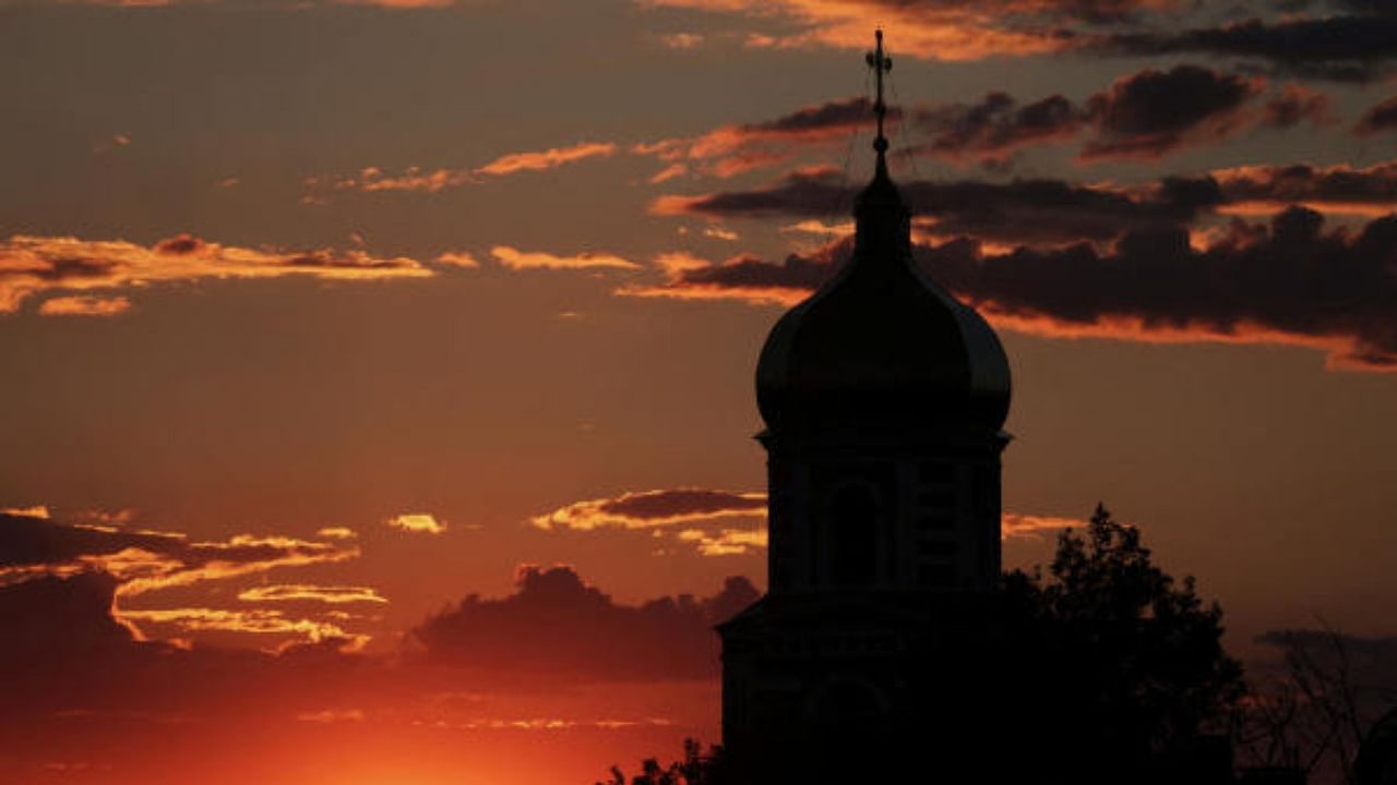 Many Ukrainian Churches, under pressure from their government and the West, demanded answers from the Russian Patriarch on how they could support Moscow in its invasion. Credit: Reuters Photo