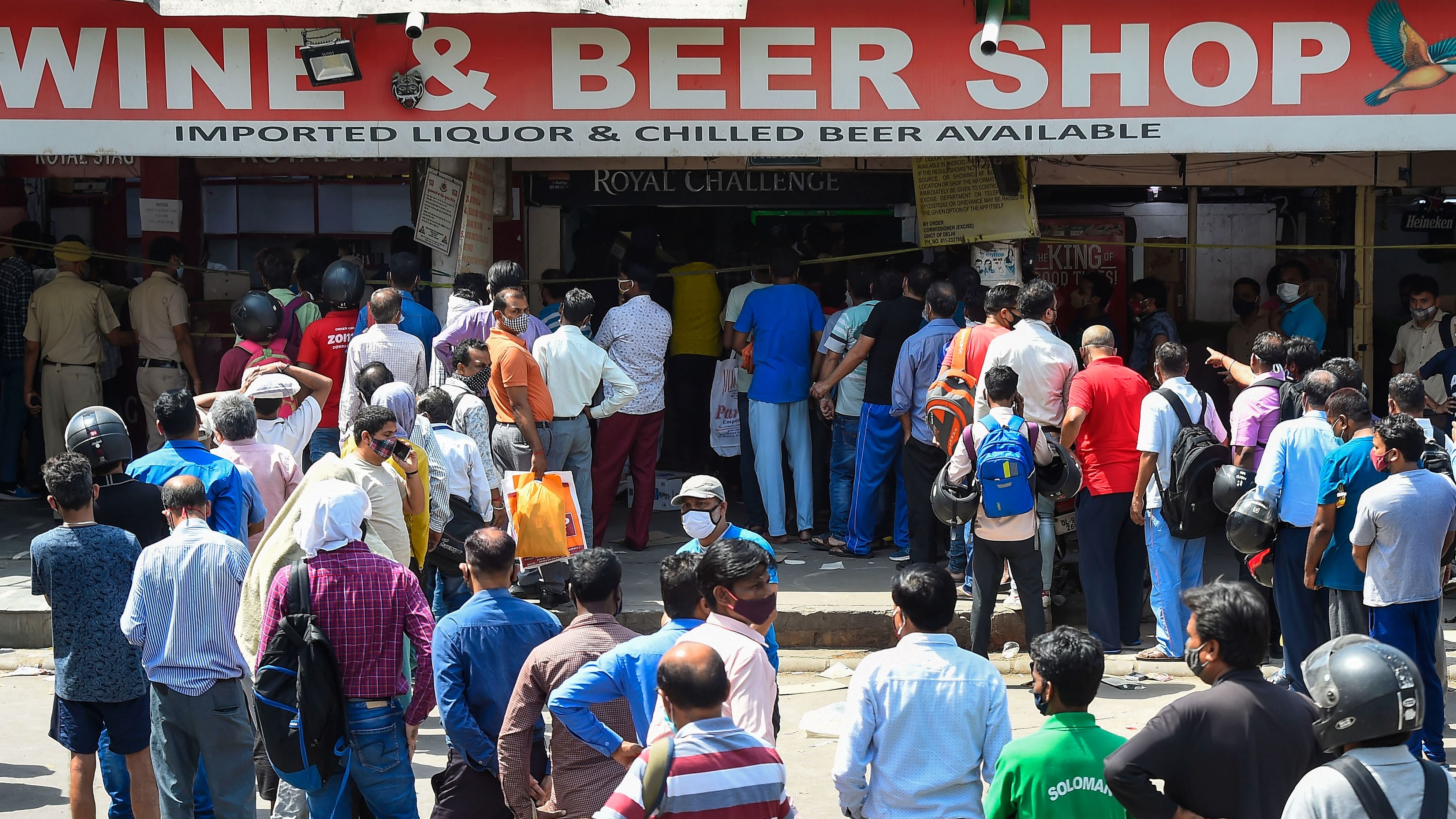 A liquor shop in Delhi prior to the policy implementation. Credit: PTI Photo