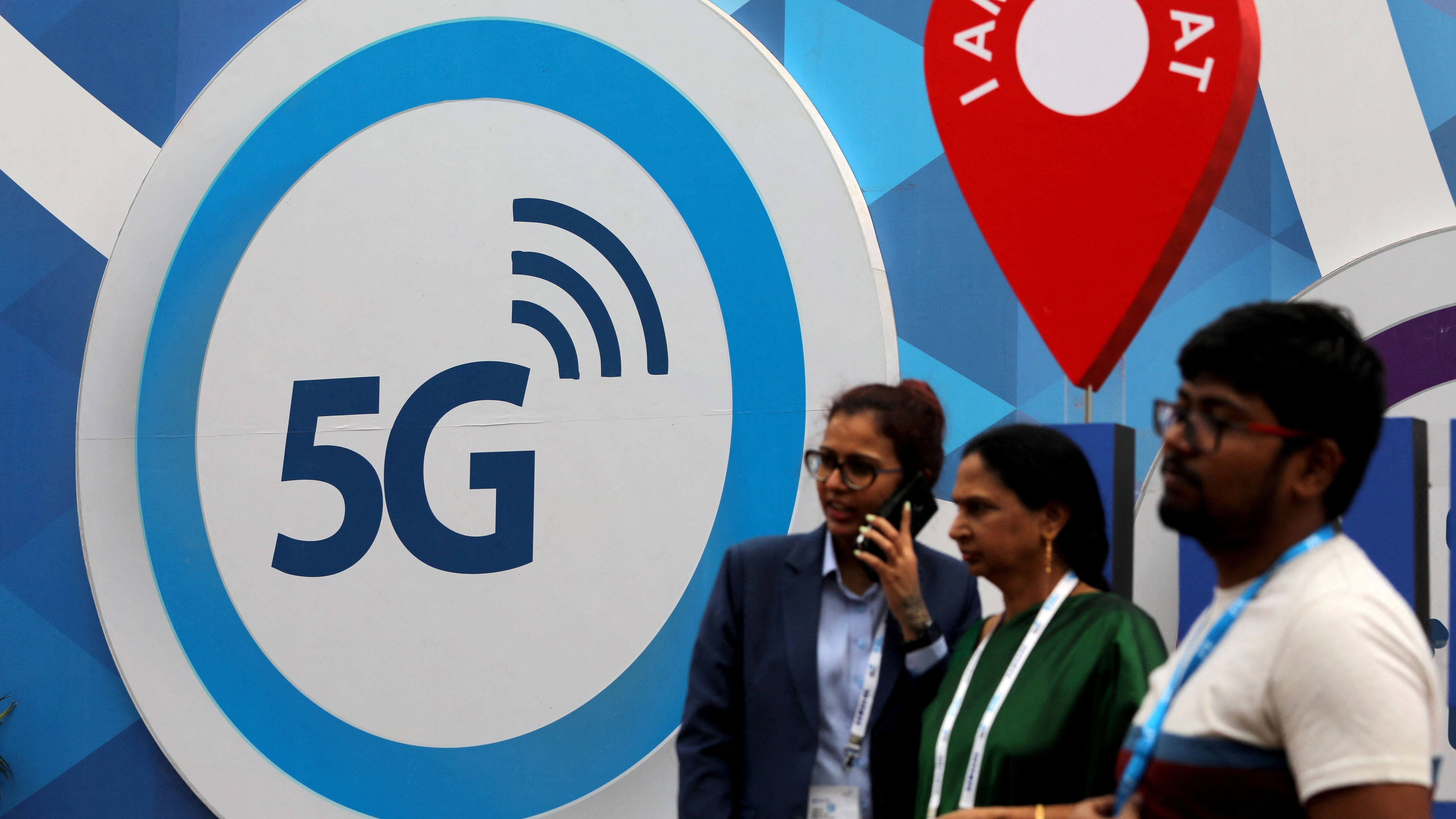 The bidding which started at 1000 hrs will continue till 1800 hrs and will carry over into the next day, if there exists a demand for spectrum and bidders are putting in bids. Representative image. Credit: Reuters File Photo