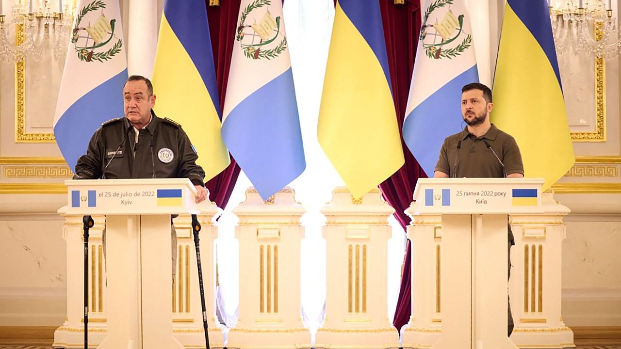 President Volodymyr Zelenskyy (R) and his Guatemala's counterpart Alejandro Giammattei giving a joint press conference following talks in Kyiv. Credit: AFP Photo/Ukrainian Presidential press-service